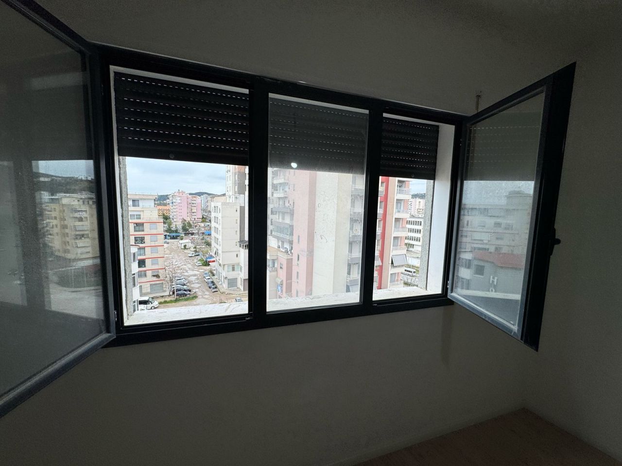 5 Rruga Enver Jaho, Vlorë